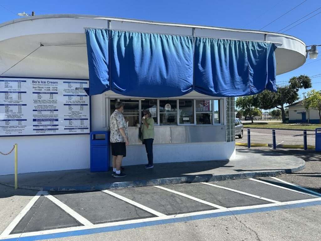 Bo’s Ice Cream banner